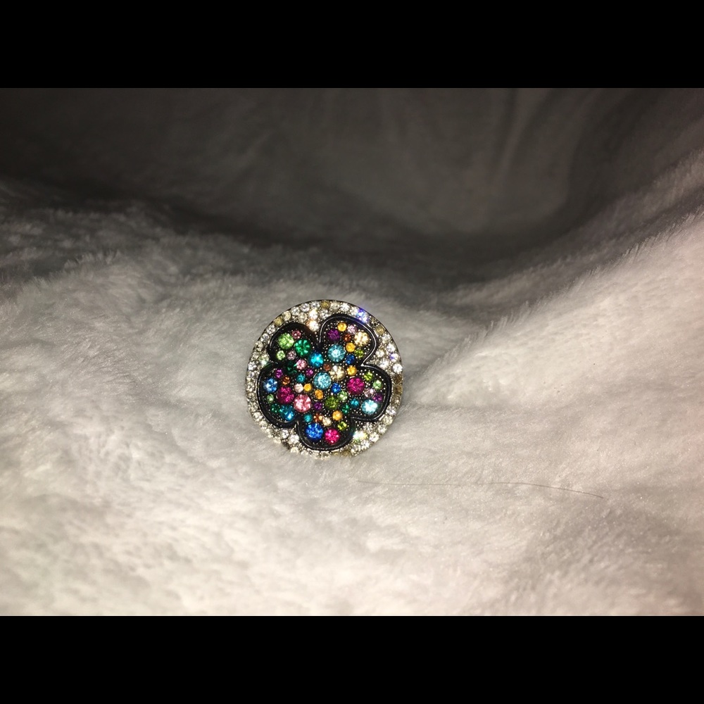 Colorful flower ring